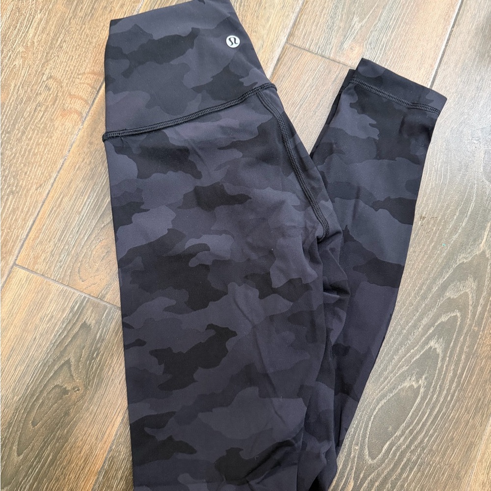 Lululemon Camo Leggins